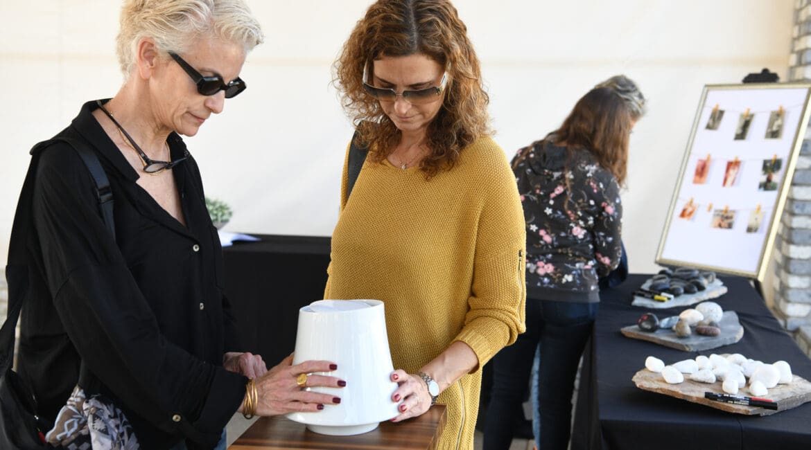 פרידה בקרמטוריום